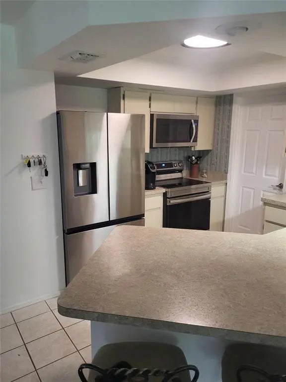 Gulf Shores Realty: 32 cd0b58ee81001fe425c5ddff35ff4683 l