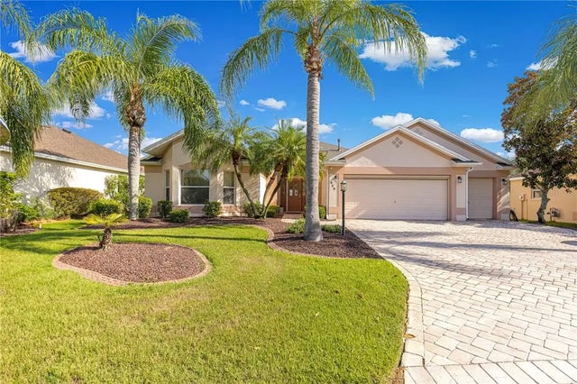 949 Isle Of Palms Path, THE VILLAGES