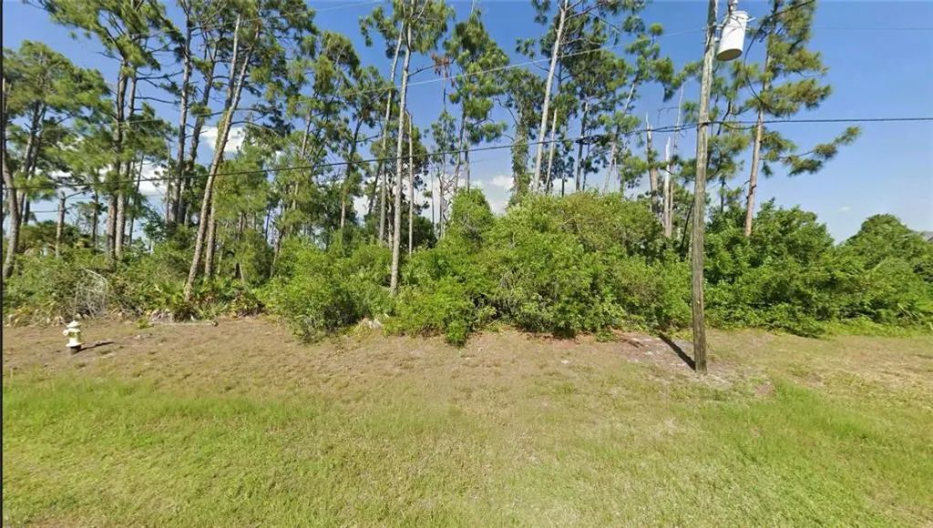 127 Hobo Road, ROTONDA WEST