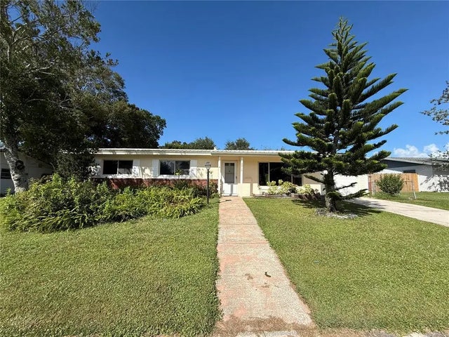 2910 Elder Street, TITUSVILLE