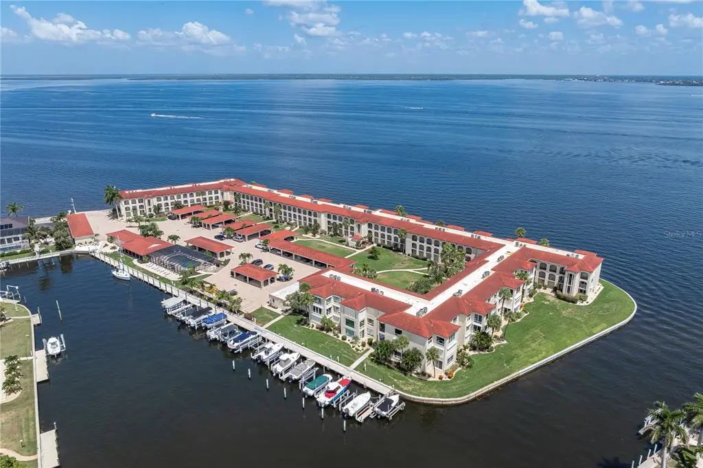 1 Colony Point Drive 15b, PUNTA GORDA