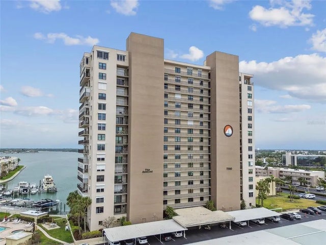 7300 Sun Island Drive S 1705, SOUTH PASADENA