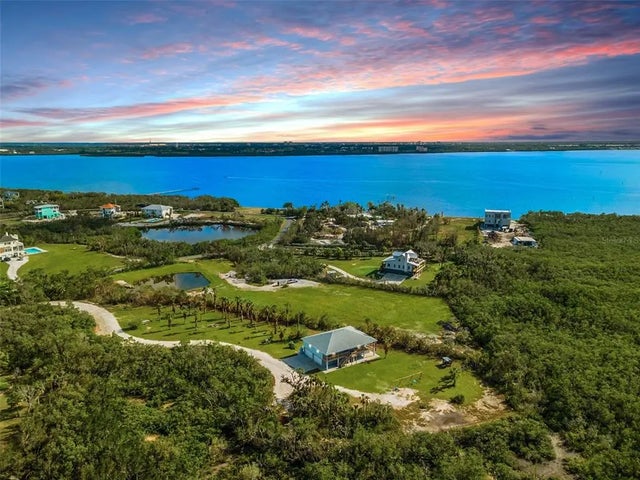 445 Horseshoe Loop Road, TERRA CEIA