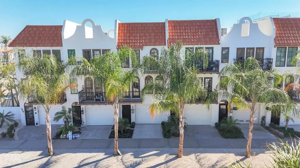 Photo of Listing #D6143503