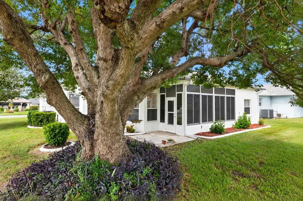 5761 Macaw Place, LAKELAND