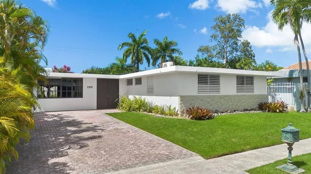 Urb. Torrimar Paseo De La Alhambra 1-16, GUAYNABO