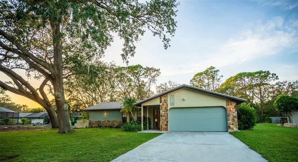 2719 Forest Knoll Drive, SARASOTA