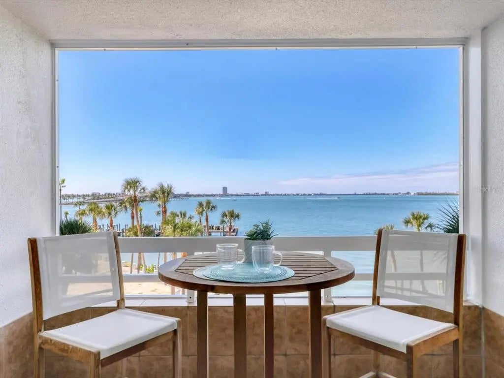 988 Blvd Of The Arts 414, SARASOTA