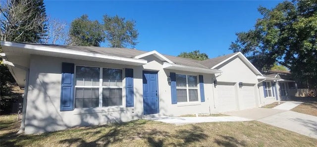 111 Sunnyside Drive, CLERMONT