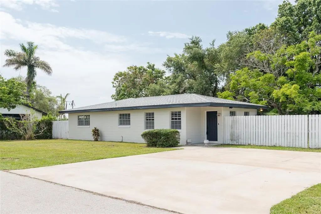 2421 Linsey Street, TAMPA
