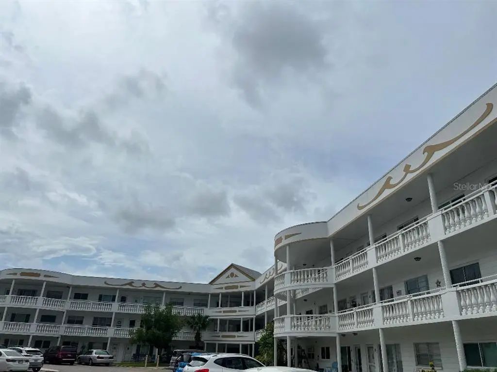 2429 Ecuadorian Way 47, CLEARWATER