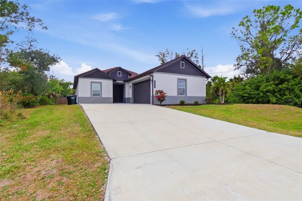 3373 Eagle Pass Street, NORTH PORT