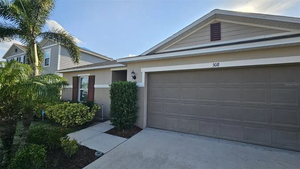 308 Lake Lucerne Way, WINTER HAVEN