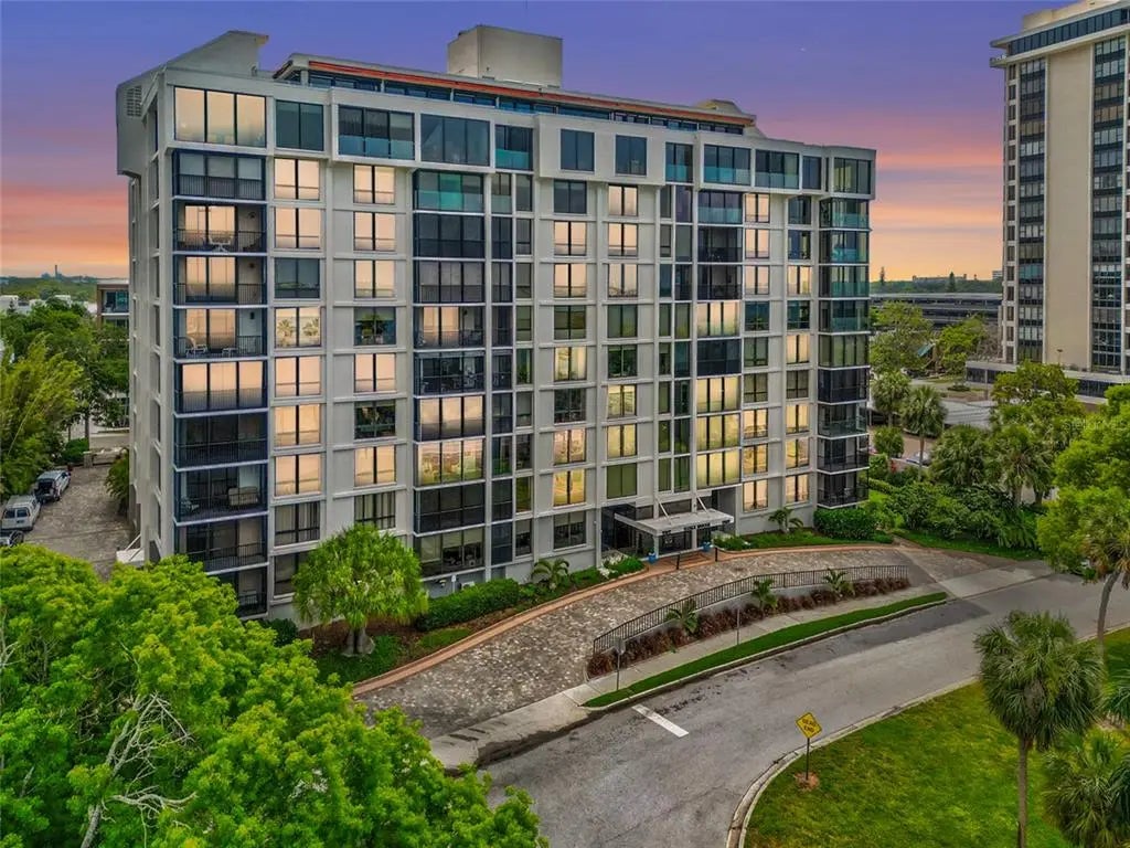 707 S Gulfstream Avenue 906