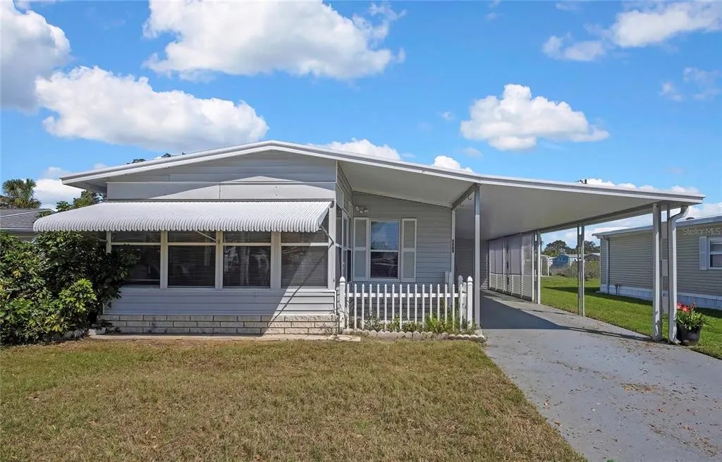 4809 Empress Lane, HOLIDAY