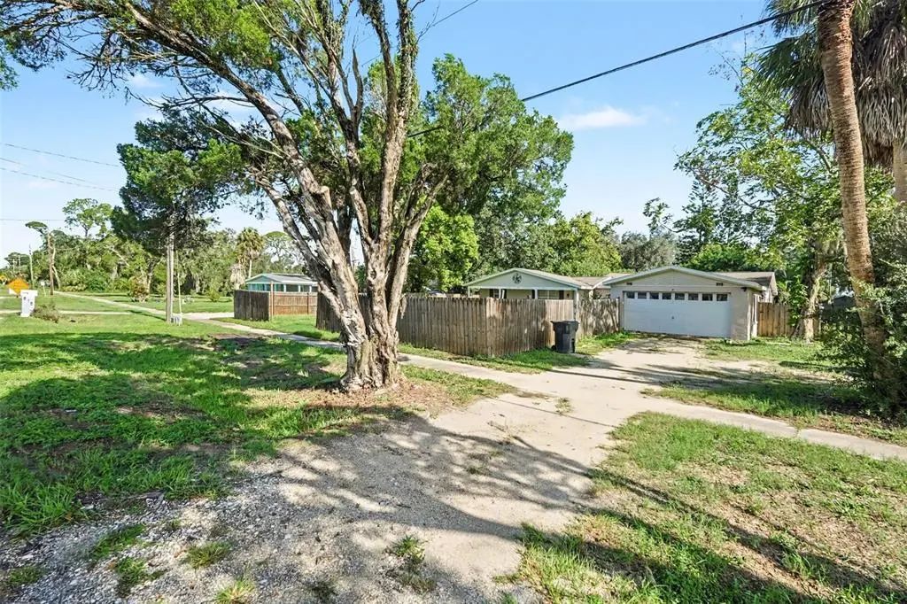 805 W College Avenue, RUSKIN