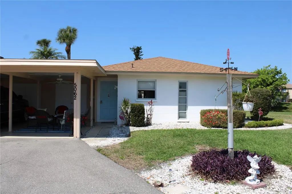 5062 Live Oak Circle 5026, BRADENTON