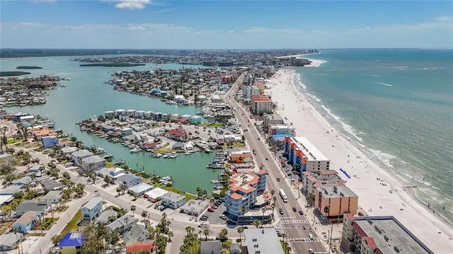 13999 Gulf Boulevard 501, MADEIRA BEACH