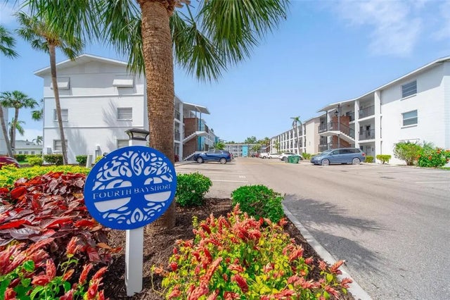 2113 Canal Drive B2, BRADENTON