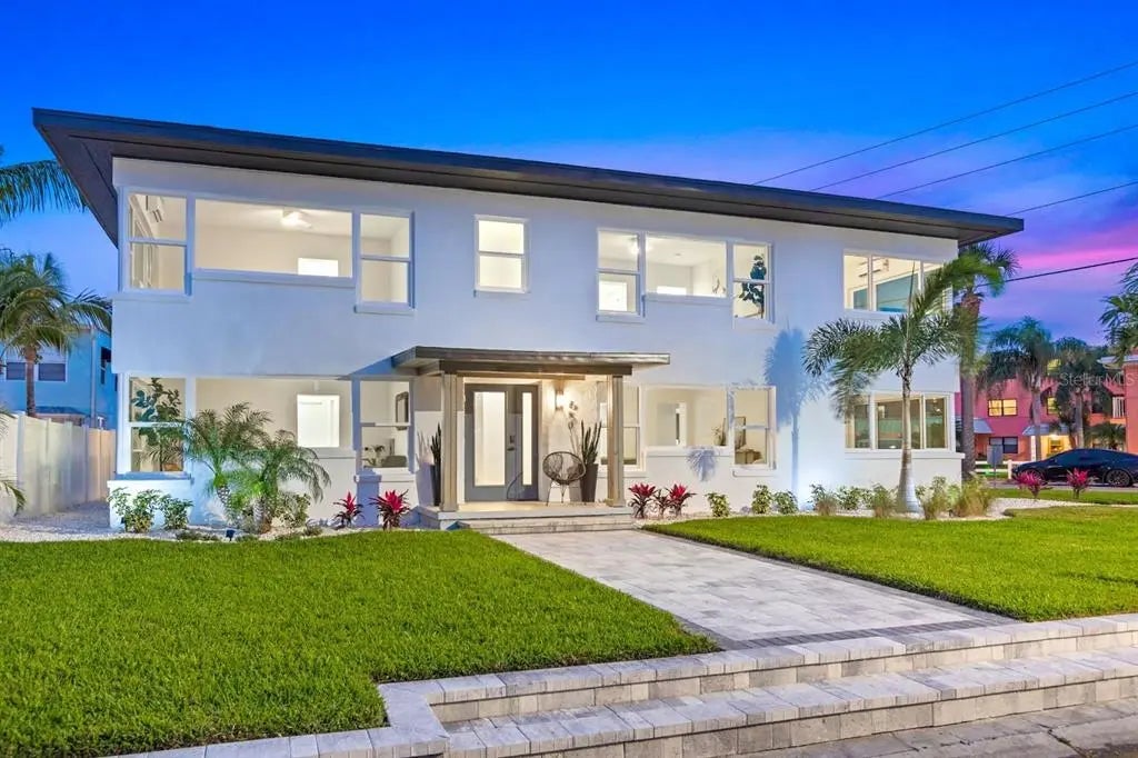 650 70th Avenue, ST PETE BEACH