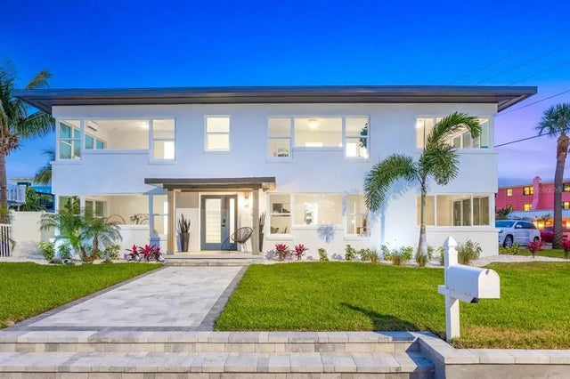 650 70th Avenue, ST PETE BEACH