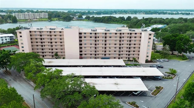 1776 6th Street Nw 303, WINTER HAVEN