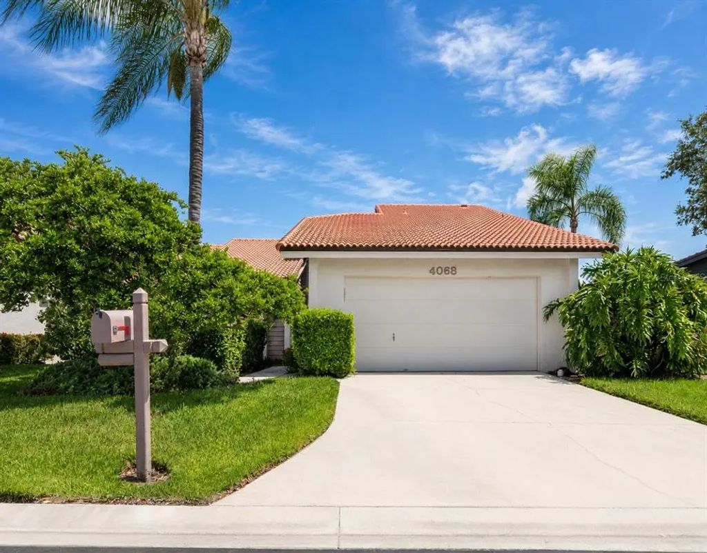 4068 Wilshire Circle E 145, SARASOTA