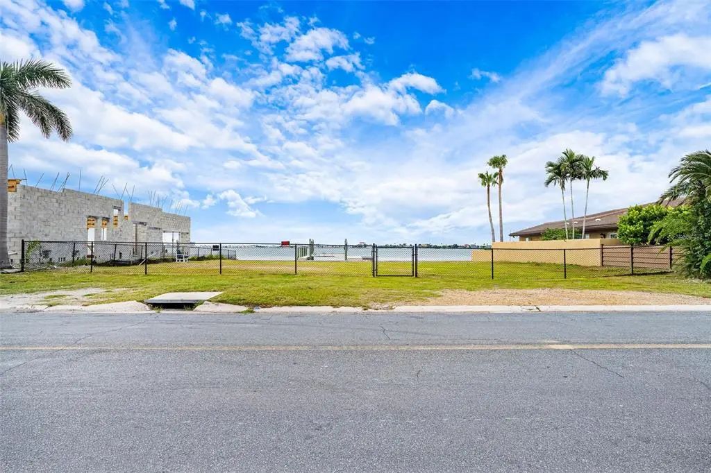 424 55th Avenue, ST PETE BEACH