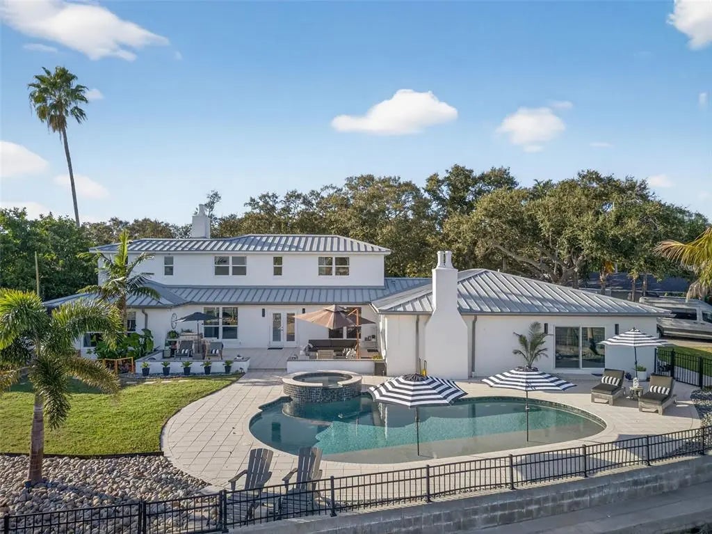 6760 29th Street S, ST PETERSBURG