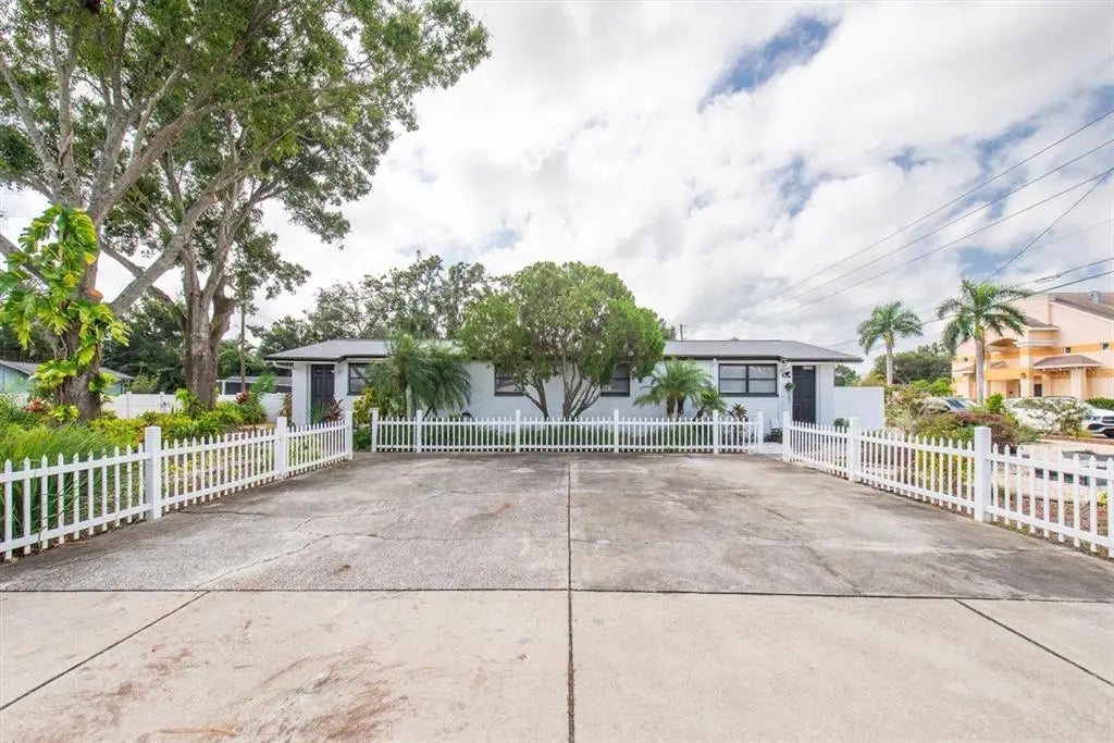 3394 74th Avenue N, ST PETERSBURG