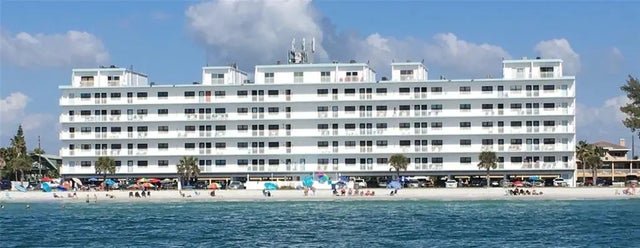 8470 W Gulf Boulevard 402, TREASURE ISLAND
