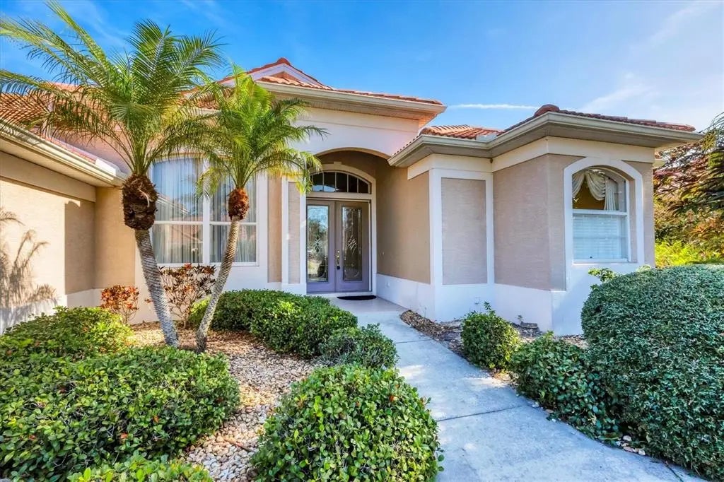 5615 Eastwind Drive, SARASOTA