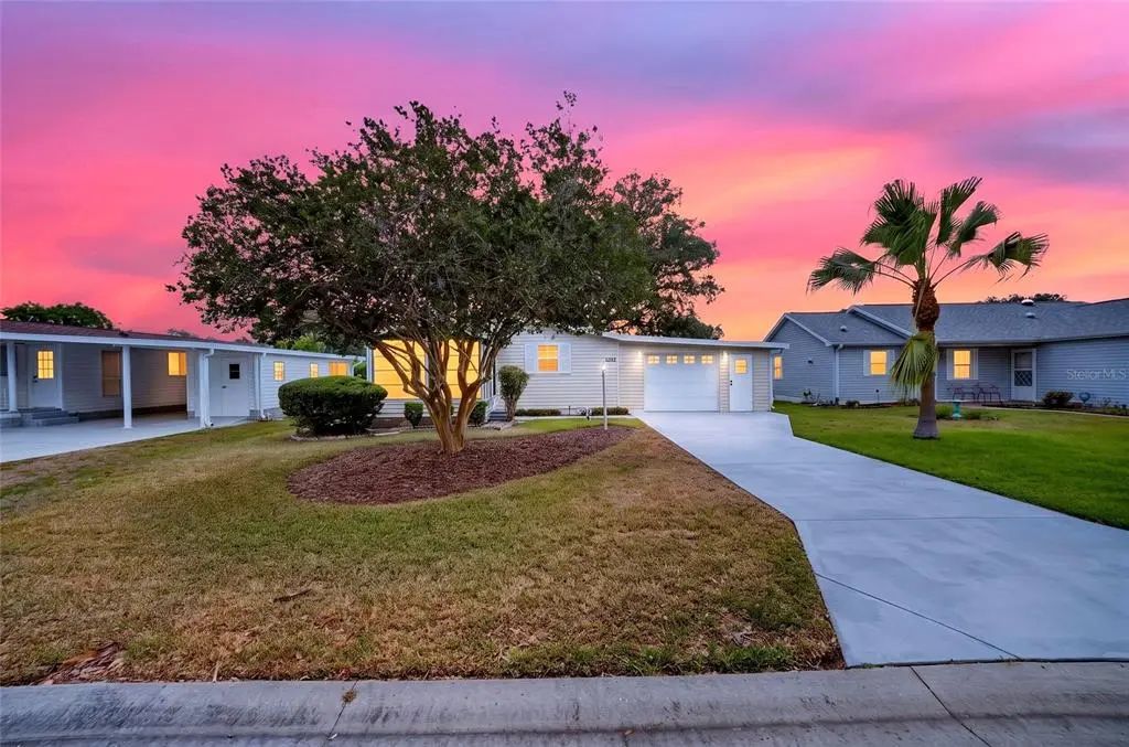 1222 Zapata Place, LADY LAKE