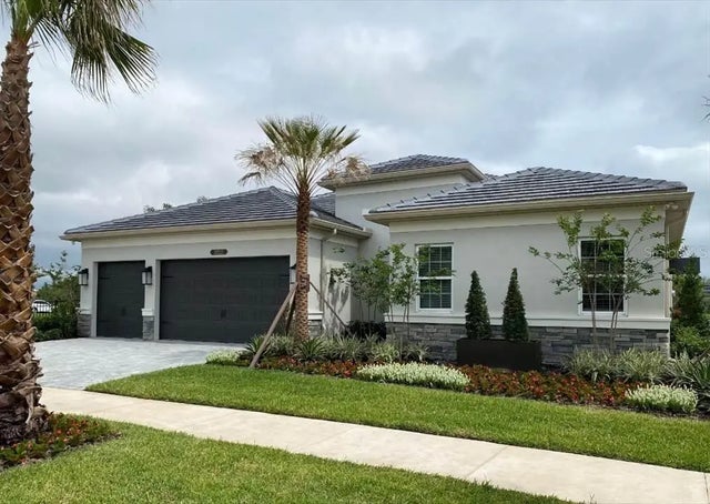 32212 Mahogany Valley Drive, WESLEY CHAPEL