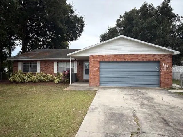 315 Coronado Court, LAKELAND