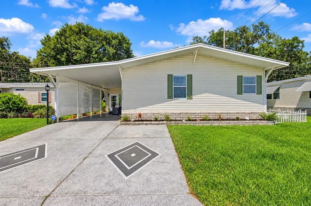 36731 Tara Avenue, ZEPHYRHILLS