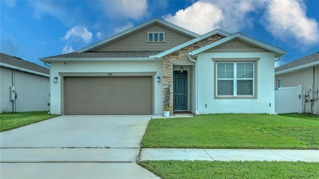1228 Mattie Pointe Boulevard, AUBURNDALE