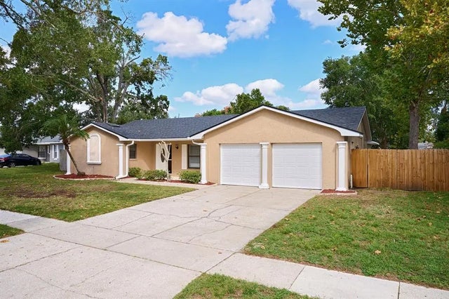 8521 Sandberry Boulevard, ORLANDO