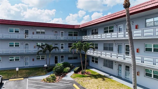 5660 80th Street N C101, ST PETERSBURG