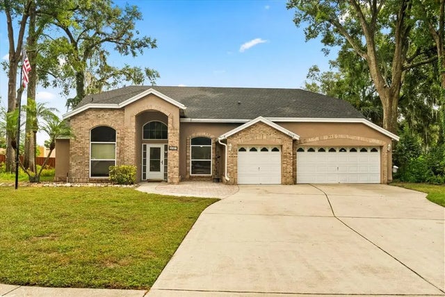 2068 Nexus Court, APOPKA