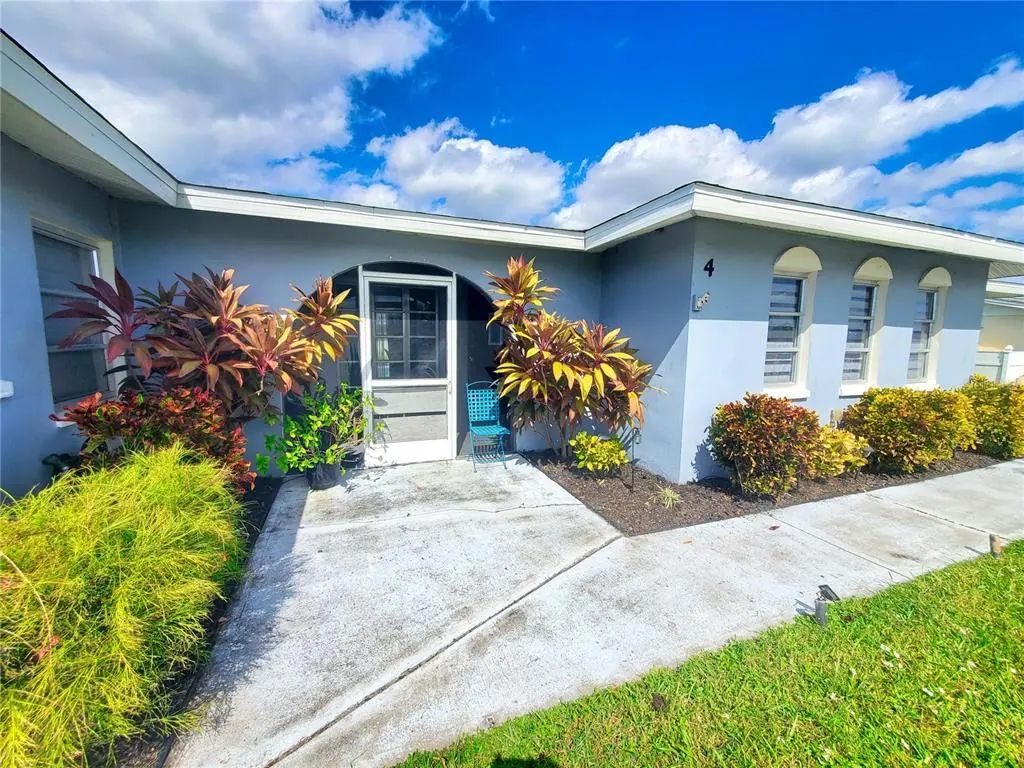 4 Golfview Road, ROTONDA WEST