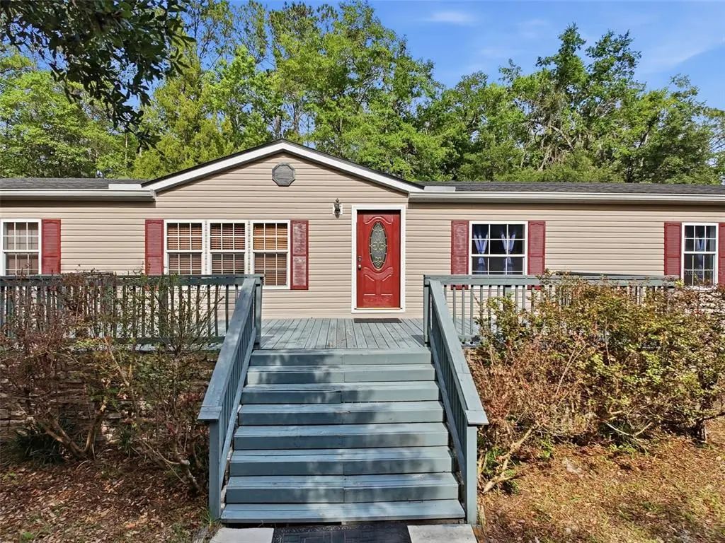 17926 Se 49th Place, HAWTHORNE