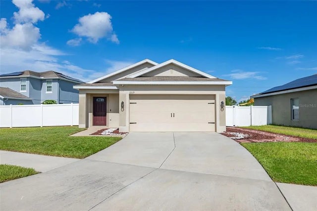 12119 Barnsley Reserve Place, GIBSONTON