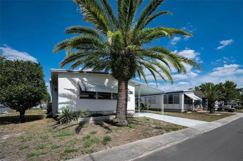 3230 Lanark Drive, HOLIDAY