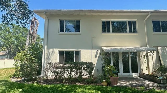 4560 Overlook Drive Ne 168, ST PETERSBURG