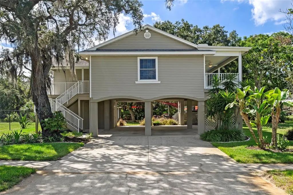 1459 Coburn Drive, TARPON SPRINGS