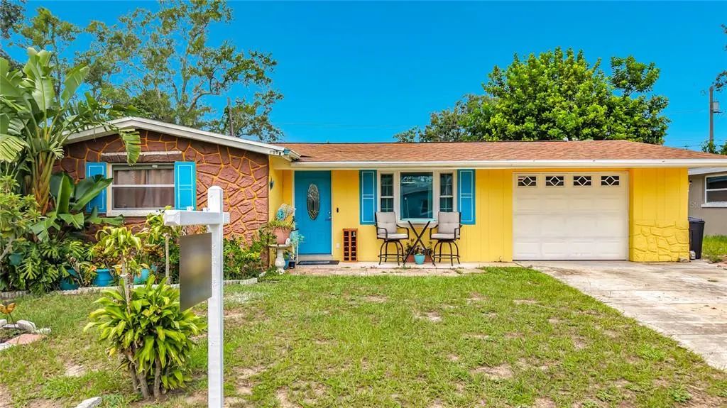 1627 Dander Drive, HOLIDAY