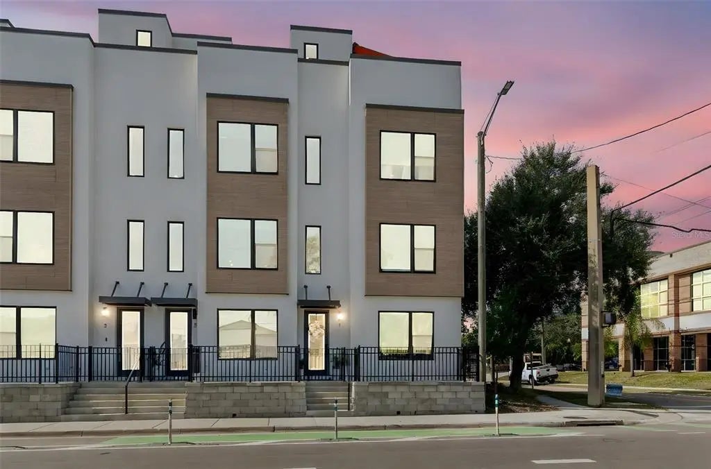 2506 W Cleveland Street 1, TAMPA