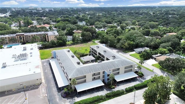 215 Valencia Boulevard 213, LARGO