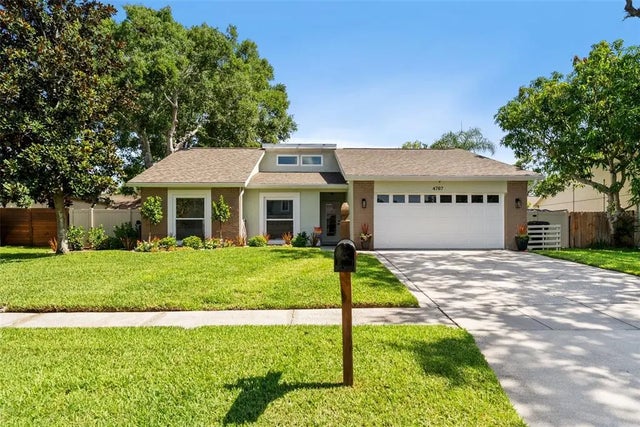 4707 Cresson Court, TAMPA